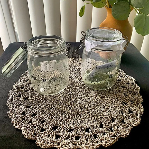 Set of mason jars w/ lid 🫙💚 - Picture 2 of 3